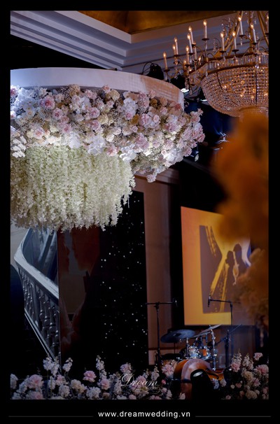 Trang trí tiệc cưới tại Park Hyatt Hotel - 17.jpg